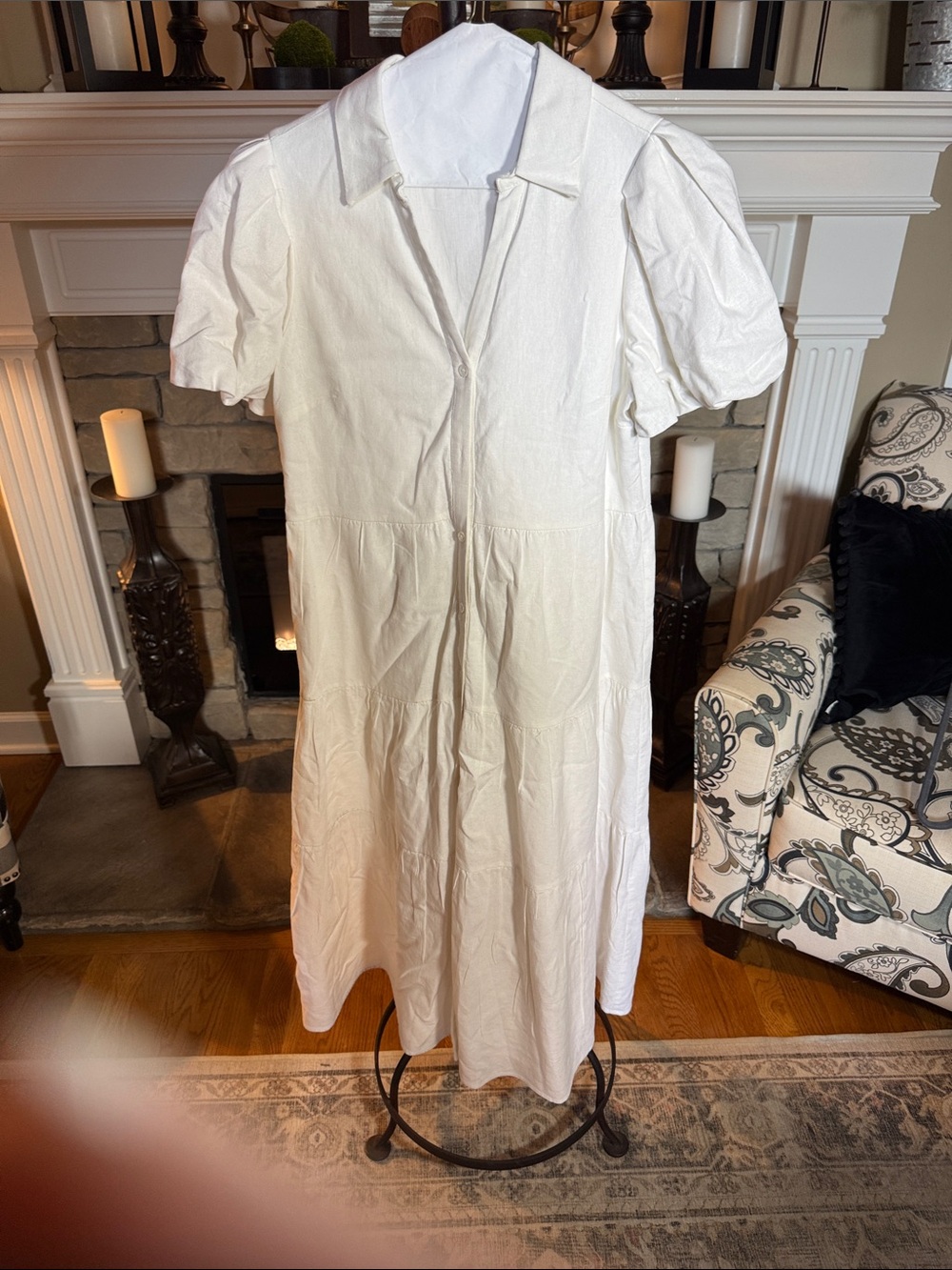 CeCe White Button-Front Puff Sleeve Midi Dress